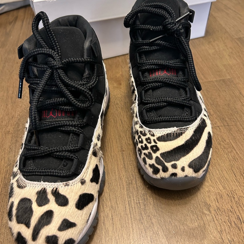 Jordan 11 retro fur 6.5